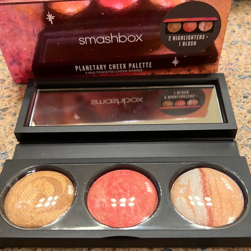 SMASHBOX Planetary Cheek Palette❤️💕